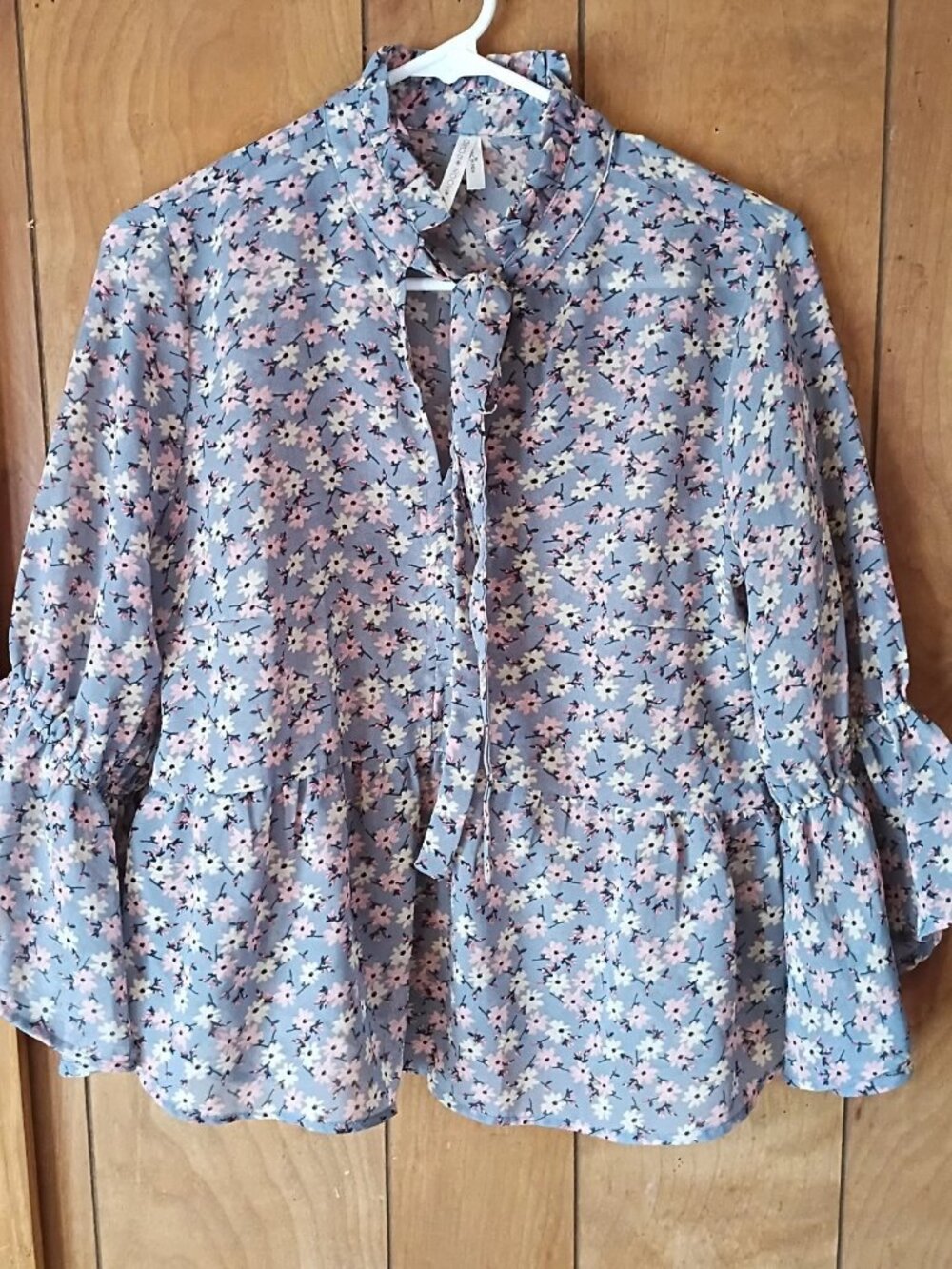 Moon Orchid Women’s Size M Sheer Floral Blouse 3/4 Bell Cuff Sleeves Polyester